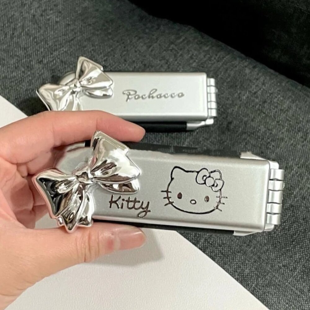 HELLO KITTY Small Comb with Makeup Mirror NEW